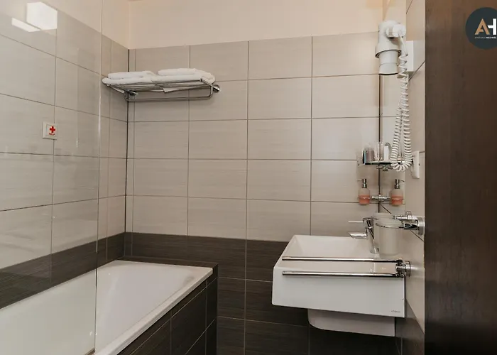 Ah Charlotte Center * Košice