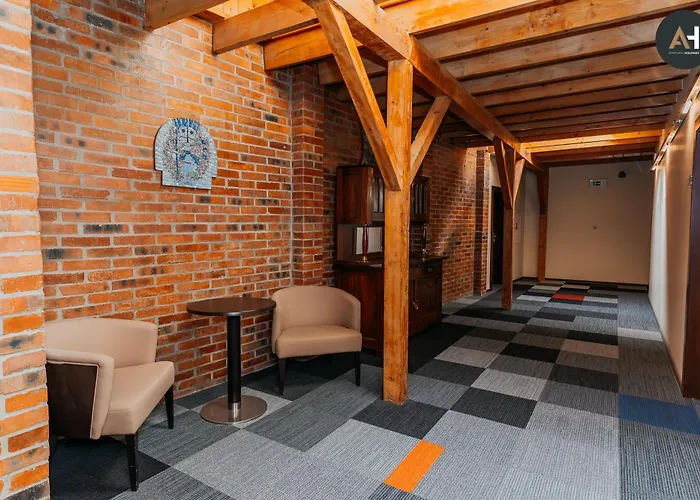 Ah Charlotte Center Košice